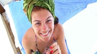 Stunning babe Ginebra Bellucci is making love with her new guy